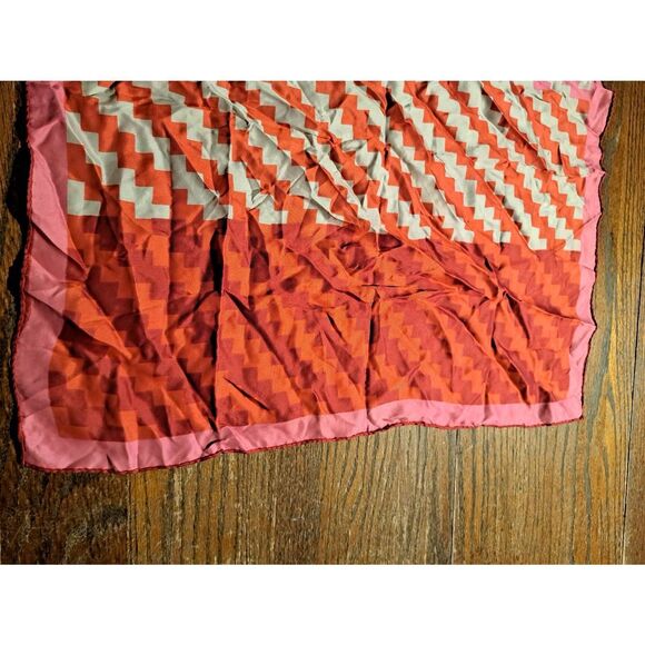 Vintage Vera Neumann pink red gray womens square scarf wrap 22x21.5 - Picture 2 of 4